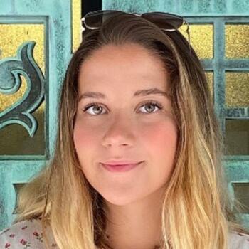 Baby-sitter in Caen: Guillemette