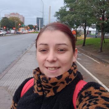 Babysitter Montevideo: Lucia
