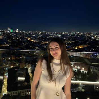 Babysitter in Lyon: Mathilde