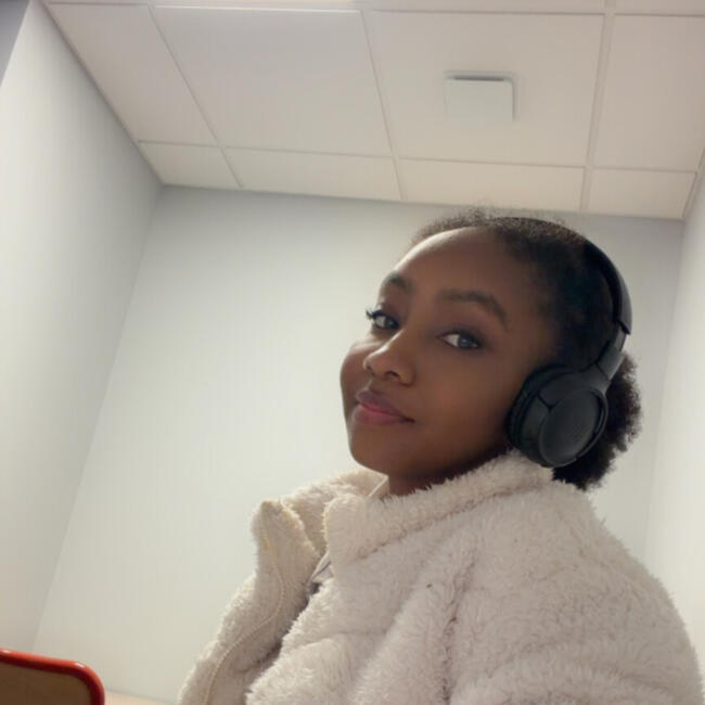 Babysitter in Rosières-près-Troyes: Afida