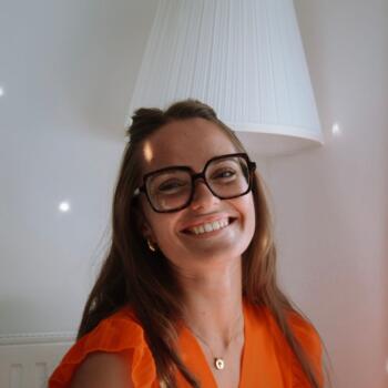 Babysitter in Saint-Sébastien-sur-Loire: Pauline