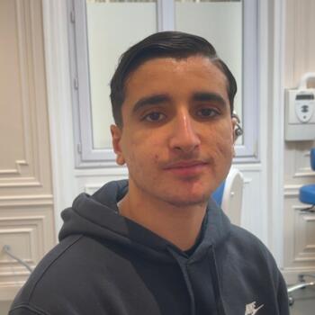 Babysitter in Puteaux: Dalil