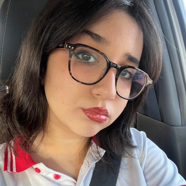 Babysitter in Dubai: Tara