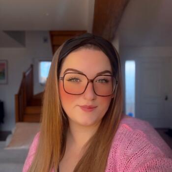 Babysitter in Betz: Camille