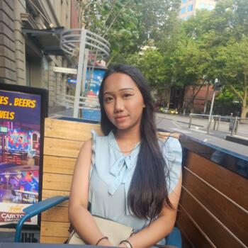 Babysitter in Singapore Island: Edora