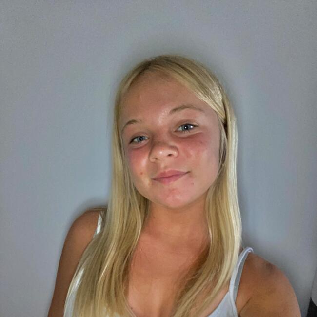 Babysitter in Saint-Gilles-Croix-de-Vie: Milane