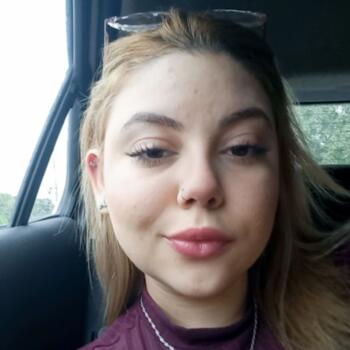 Babysitter in Bertioga: Lígia