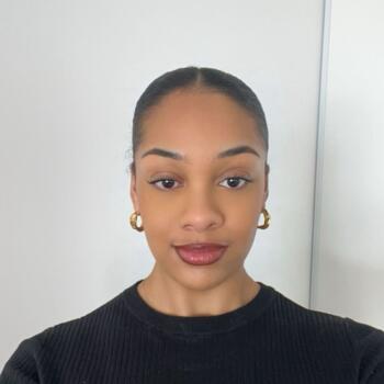 Babysitter in Asnières-sur-Seine: Maylis