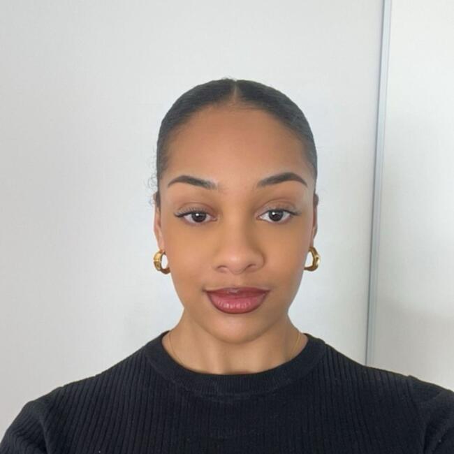 Babysitter in Asnières-sur-Seine: Maylis