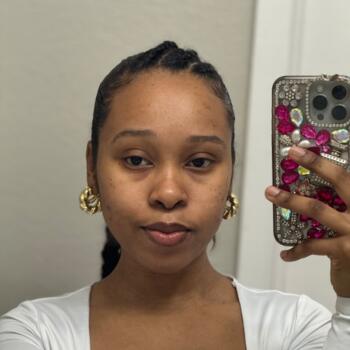 Babysitter in Houston: Angélica