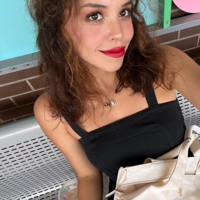 Baby-sitter in East York: Yohali Soto