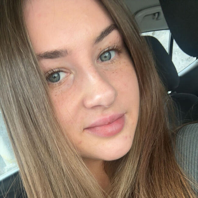 Babysitter in Moate: Kathy