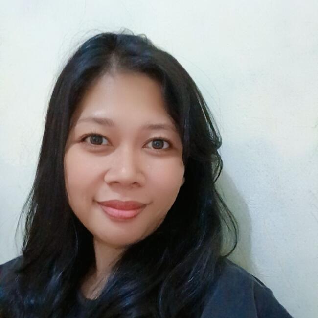 Babysitter in Bekasi: Idoh