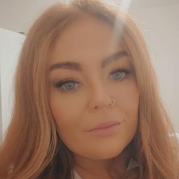 Babysitter in Frodsham: Jenny