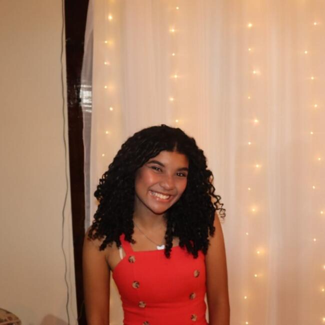 Babysitter in Araruama: Isadora