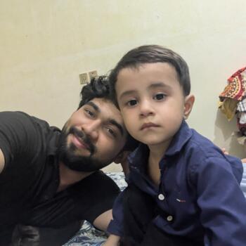 Babysitter in Siālkot: Hassnaen