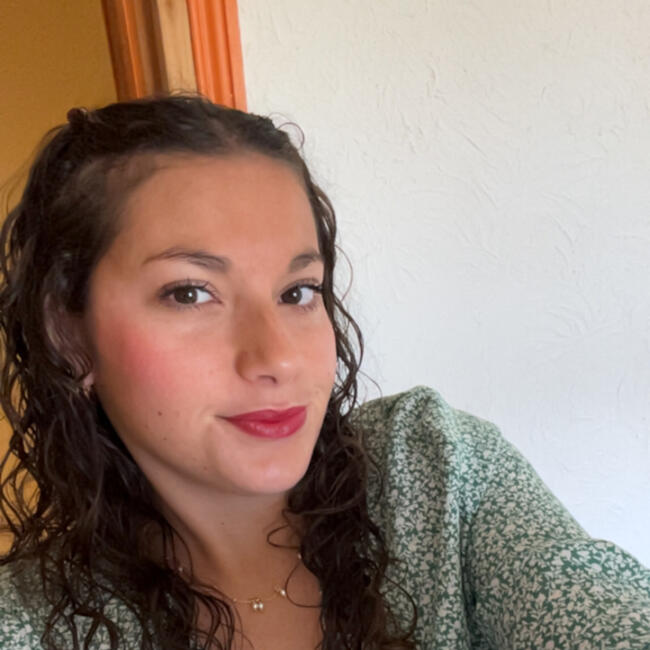 Babysitter in Morzine: Coralie