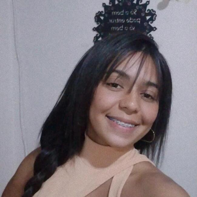 Babysitter in Nova Friburgo: Thayná