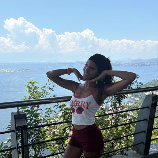 Babysitter in Wembley: Ella