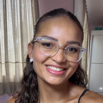 Babysitter in Juiz de Fora: Esther