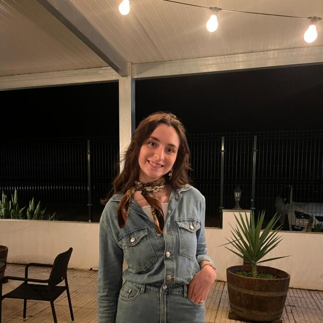 Babysitter em Lisboa: Mary Sol
