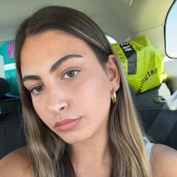 בייביסיטר ב- אור יהודה: הודיה