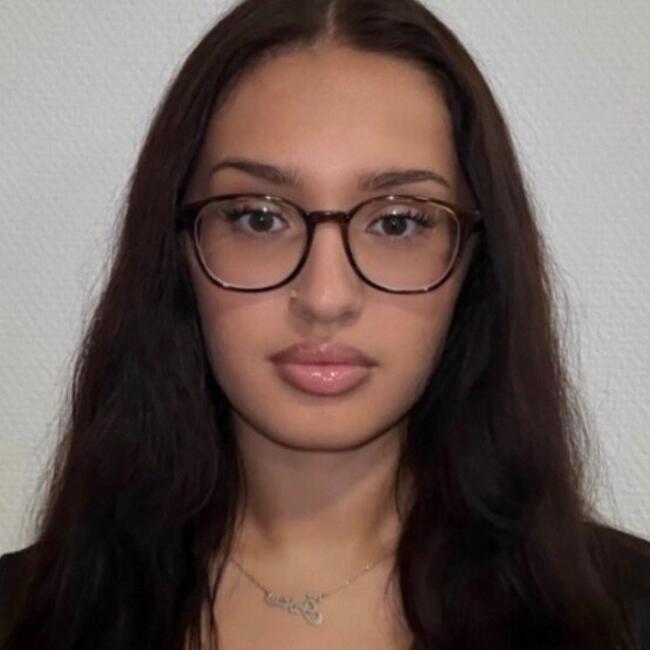 Baby-sitter à Esch-sur-Alzette: Samira