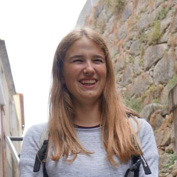 Babysitter in Mortsel: Emerante
