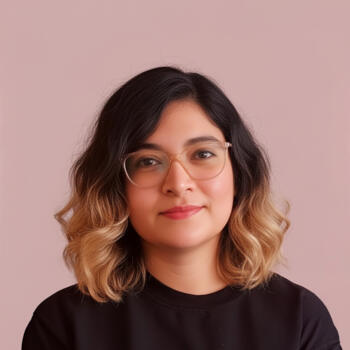 Babysitter München: Yalda