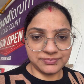 Babysitting job in Ghaziabad: babysitting job Shikha