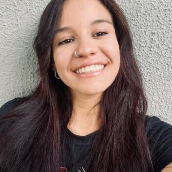 Babysitter in Cuiabá: Isadora