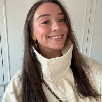 Babysitter in Cork: María