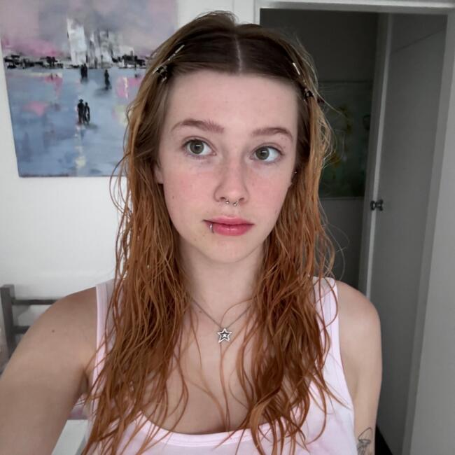 Babysitter in Auckland: Jade