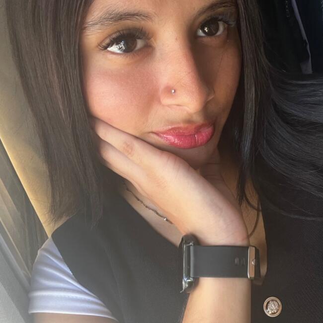 Babysitter in Puerto Vacamonte: Karen