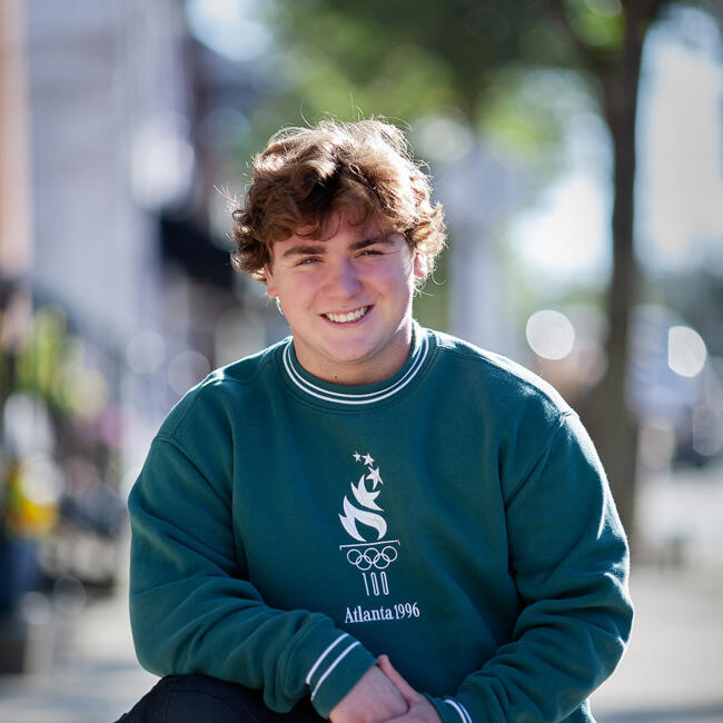 Babysitter in Miami: Cody