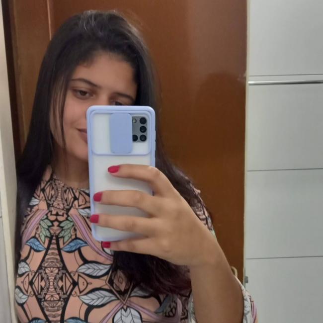 Babysitter in Ouro Branco: Isa
