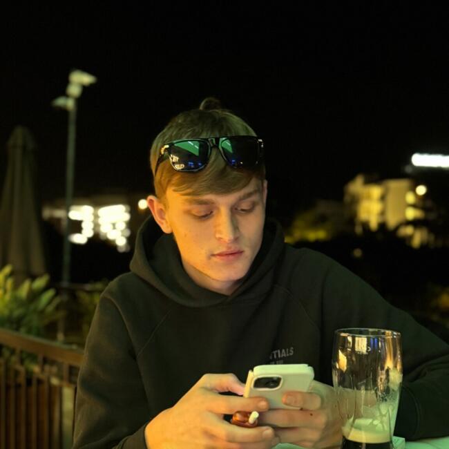 Babysitting job in Estepona: Pablo