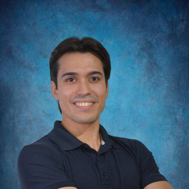 Babysitter in Monterrey: MR CÉSAR