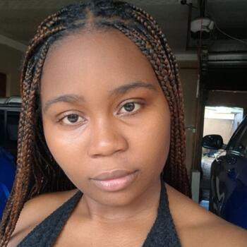 Babysitter in Potchefstroom: Tebello