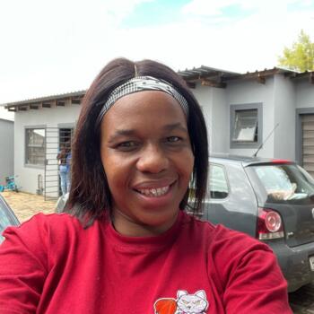 Babysitter in Ladysmith: Nomalungelo