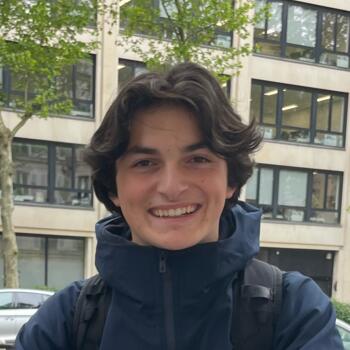 Babysitter in Puteaux: Ethan