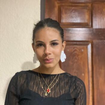 Babysitter in San Pedro: Dayanna️