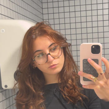 Babysitter in Aix-en-Provence: Emma