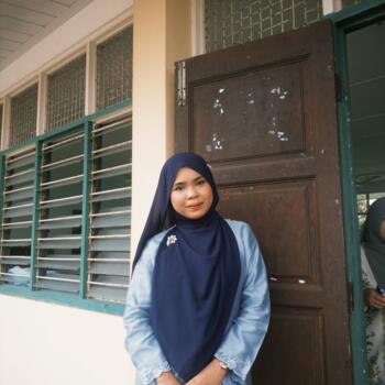 Babysitter in Kampar: Ayu