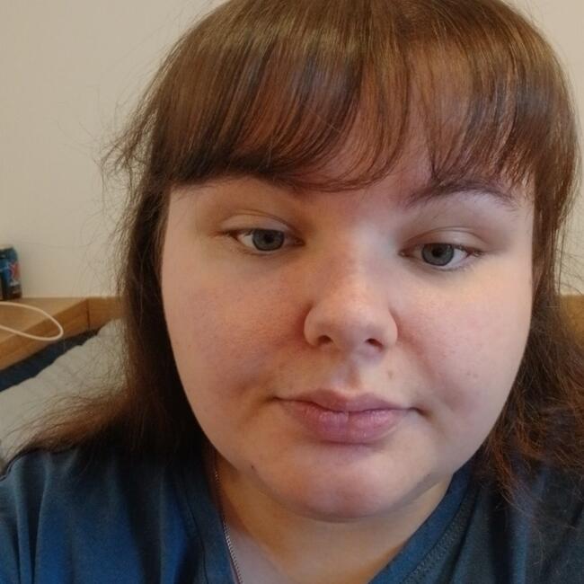 Babysitter in Liverpool: Leah