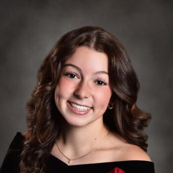 Babysitter in Aston Mills: Juliana (Jules)