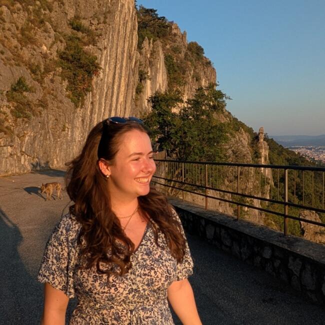 Babysitter in Augsburg: Hannah