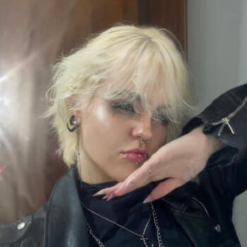 Babá em Curitiba: Julia