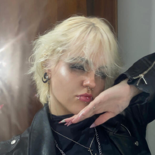 Babá em Curitiba: Julia