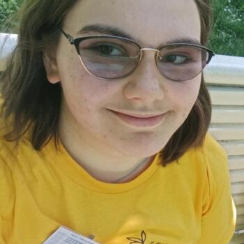 Babysitter in Loděnice: Karolína